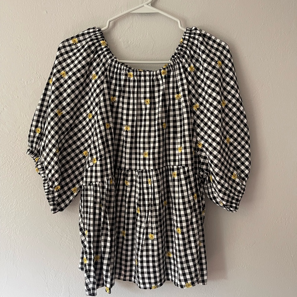 Women’s Old Navy BW Gingham Daisy Puff Sleeve Peplum Top XL
